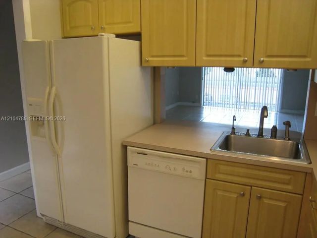 4 of 19 - 7703 Camino Real #a-213, Miami, FL