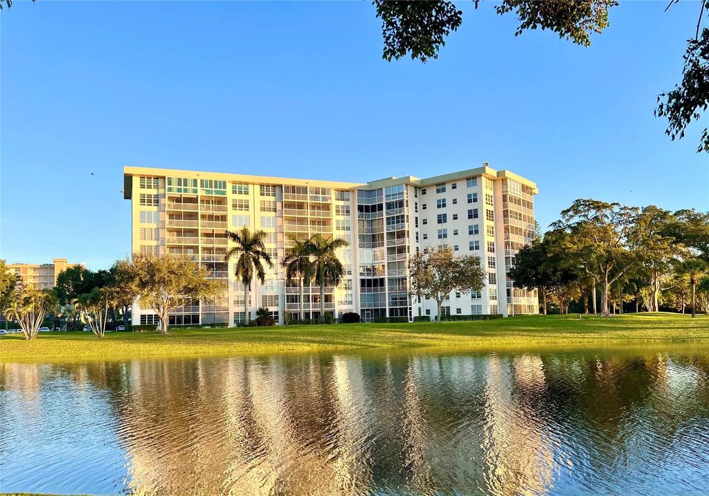 3010 N Course Drive #511, Pompano Beach