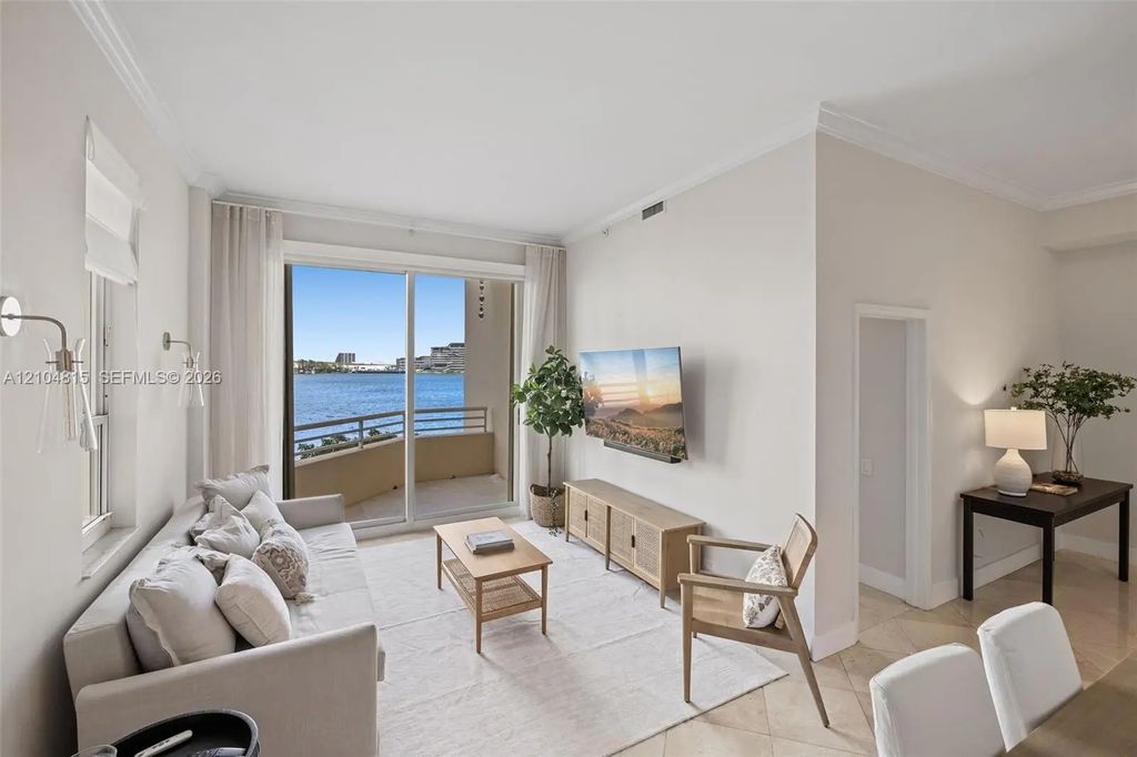 888 Brickell Key Drive #410, Miami