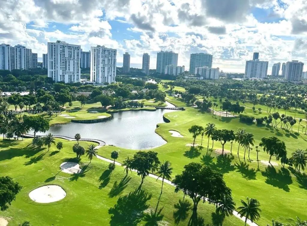 20335 W Country Club Drive #2003, Aventura