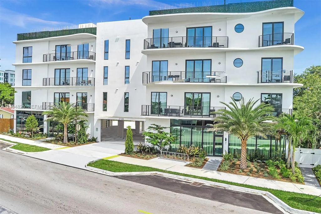 2100 Miami Road #202, Fort Lauderdale
