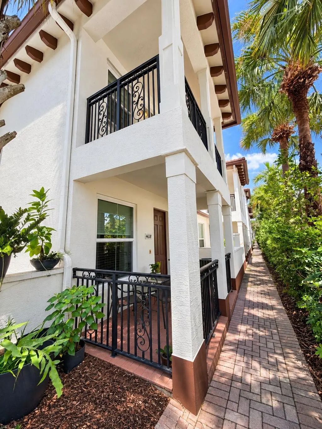 4618 Monarch Way, Coconut Creek