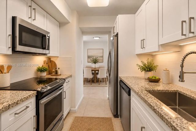 4 of 44 - 5055 Nw 7th Street #908, Miami, FL