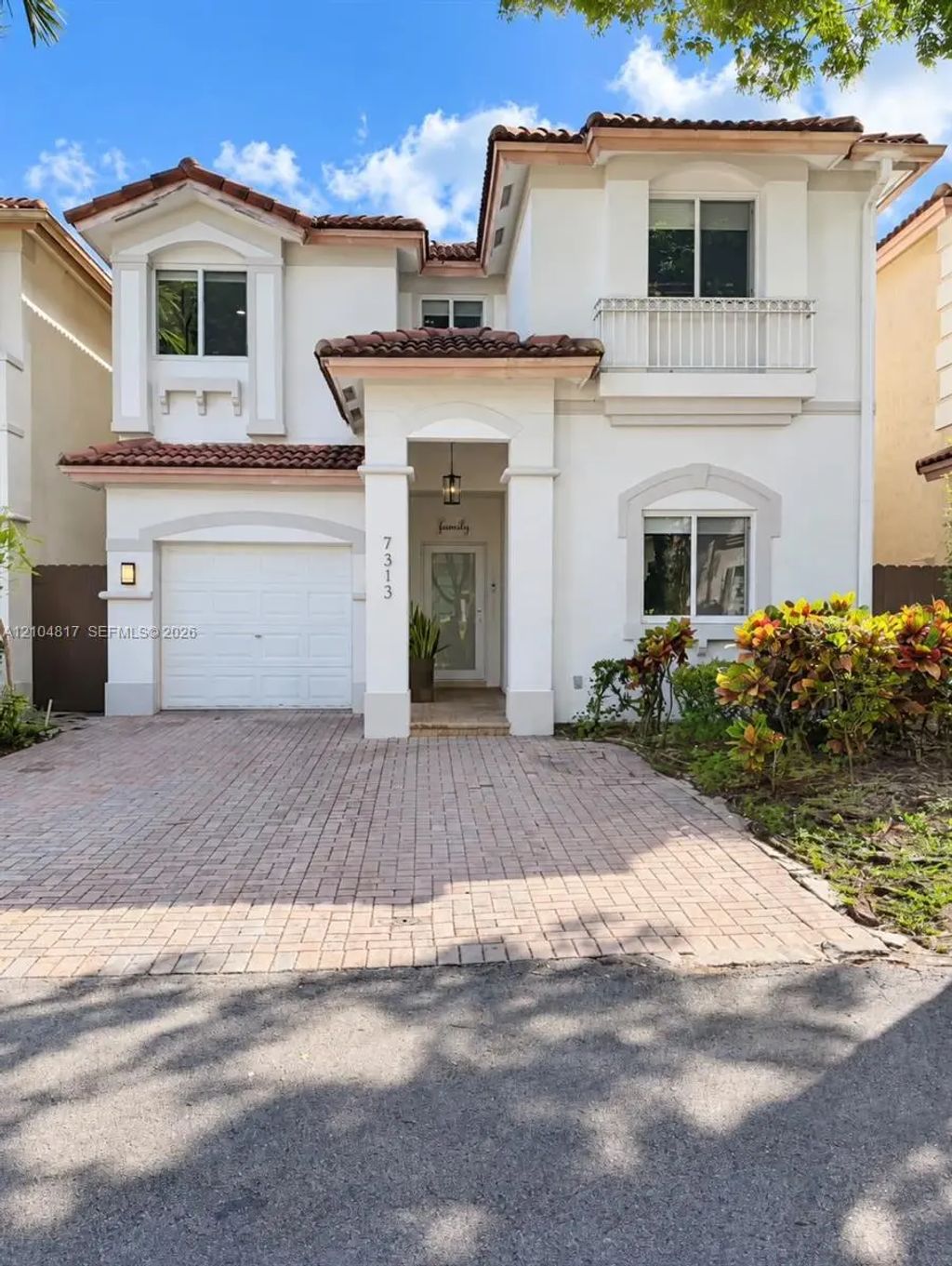 7313 Nw 113th Place #7313, Doral