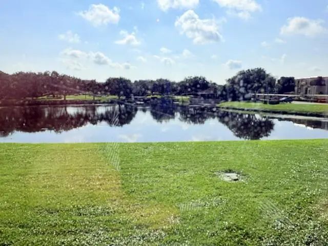 5380 Woodland Lakes Drive #216, Palm Beach Gardens
