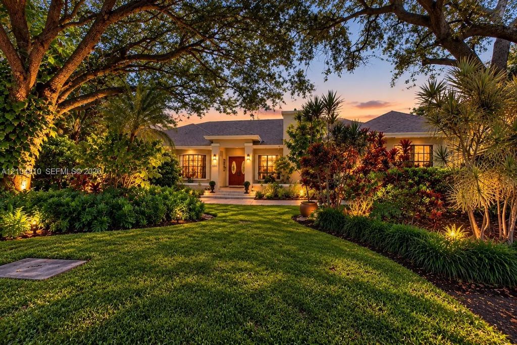 7960 Sw 175th Street, Palmetto Bay