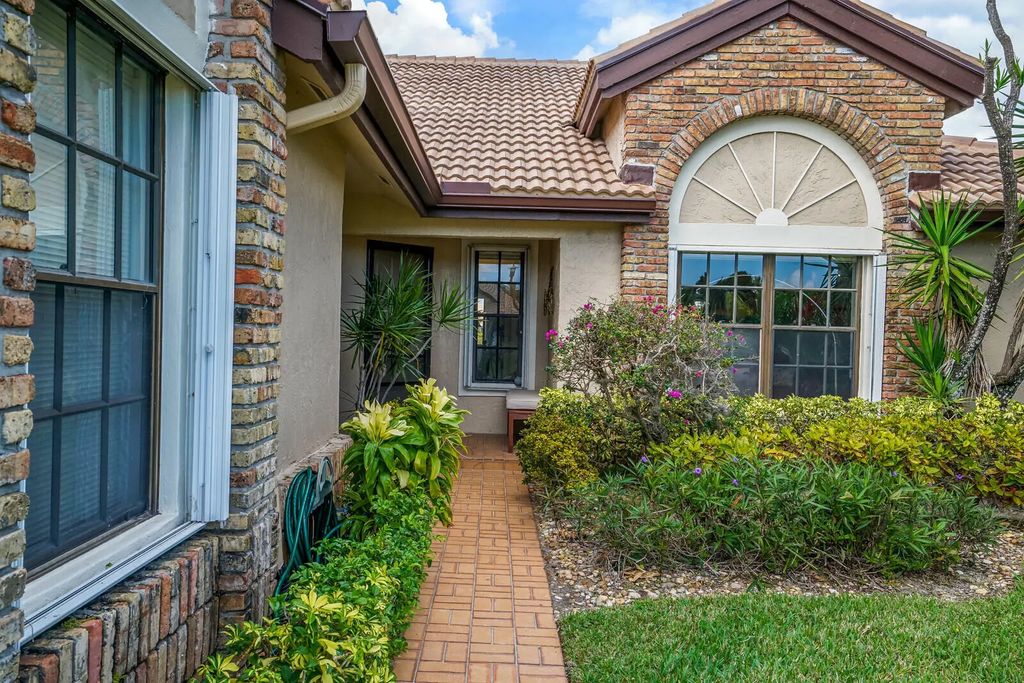 7235 Sweetbay Court, Boynton Beach