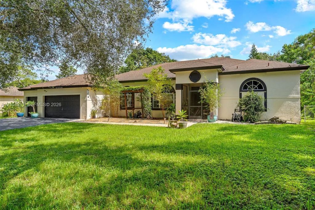5400 Sw 199th Avenue, Pembroke Pines