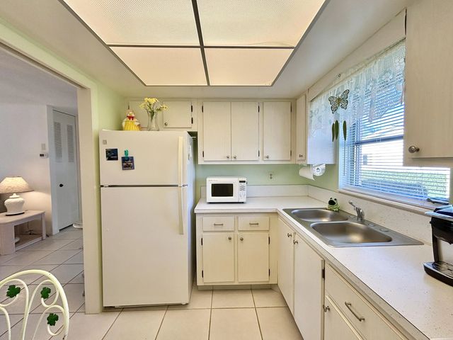 2653 Dudley Drive W #f, West Palm Beach