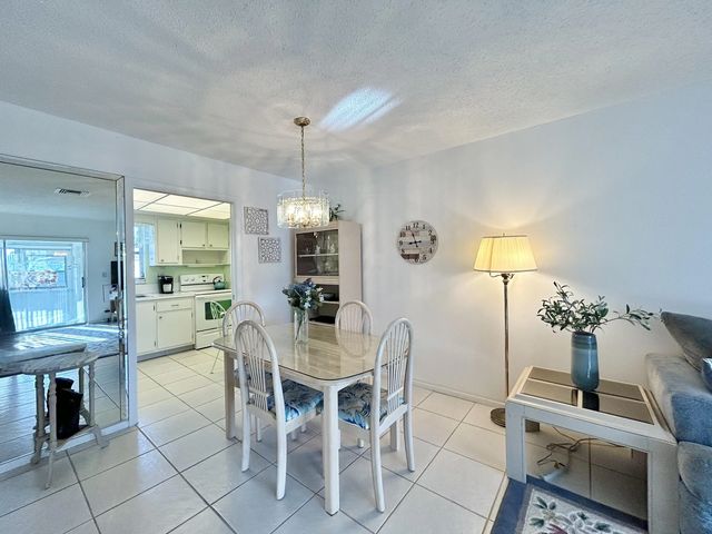 4 of 43 - 2653 Dudley Drive W #f, West Palm Beach, FL