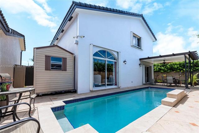 5 of 29 - 1084 Sw 142nd Place, Miami, FL