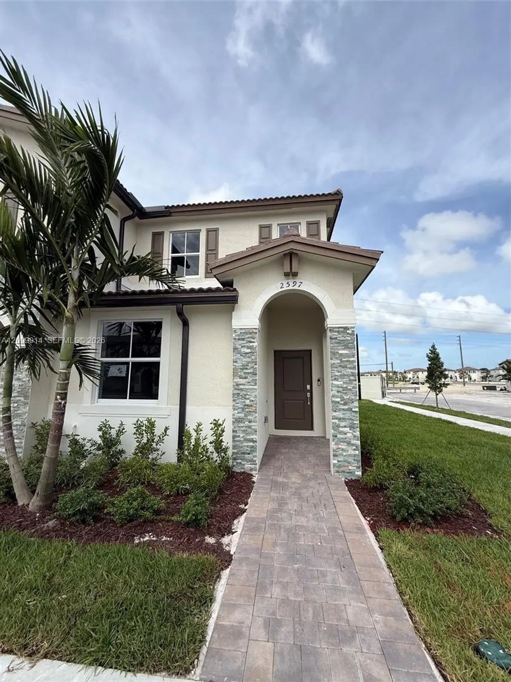 2597 Se 25th Drive, Homestead
