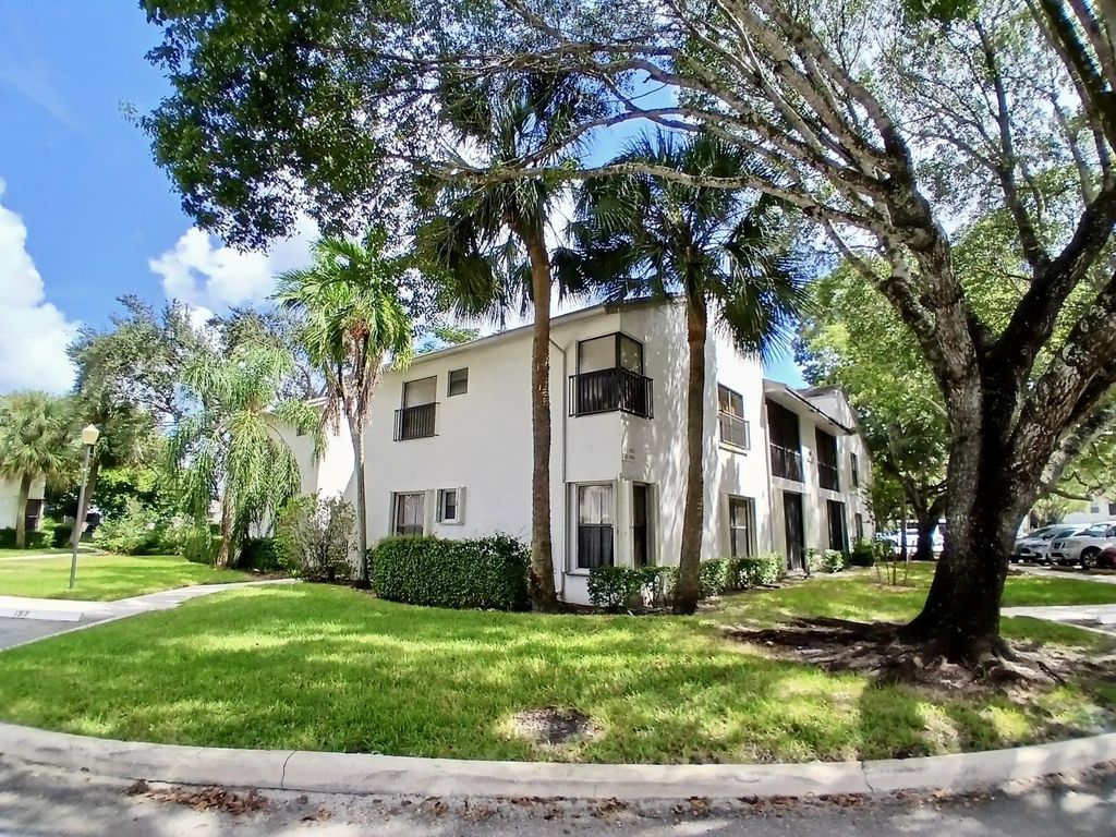 4749 Nw 22nd Street #4299, Coconut Creek