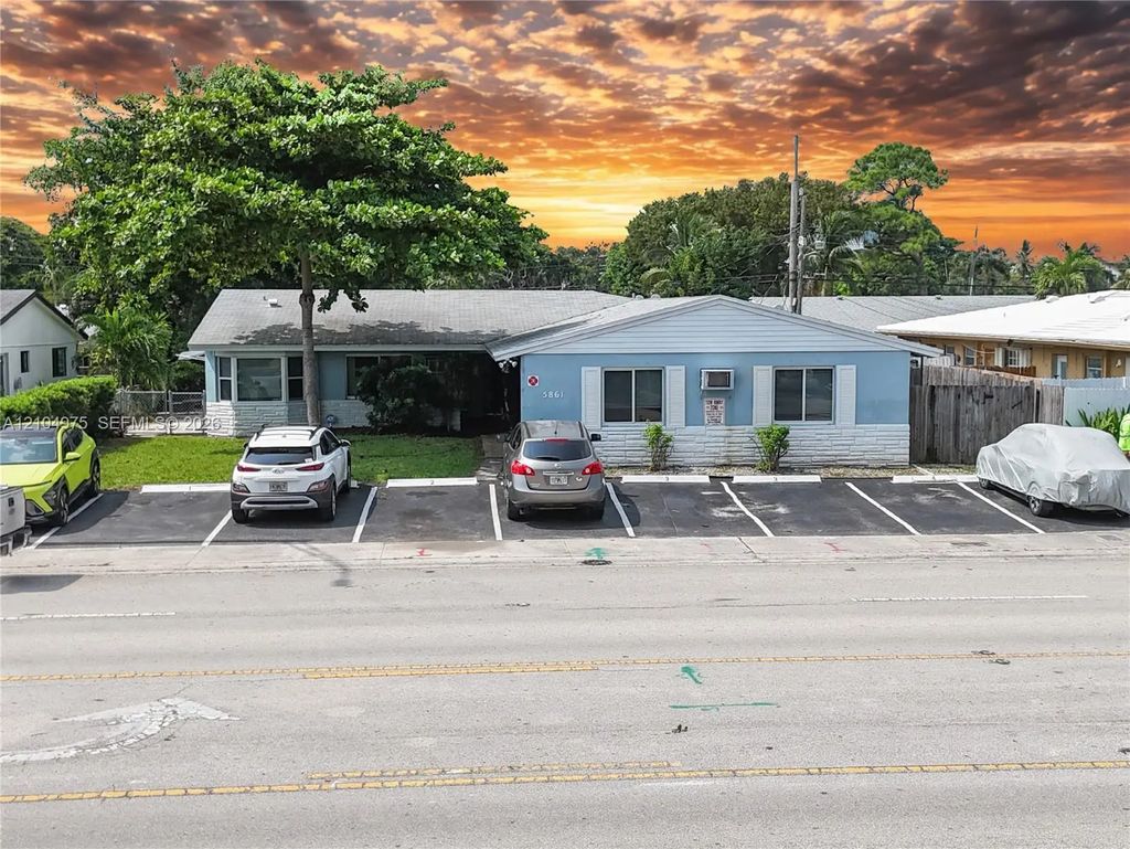 5861 Ne 18th Avenue, Fort Lauderdale