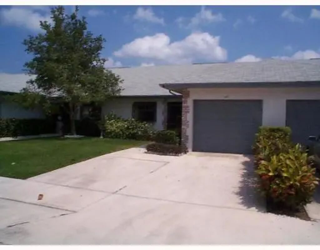 147 Moccasin Trail S, Jupiter