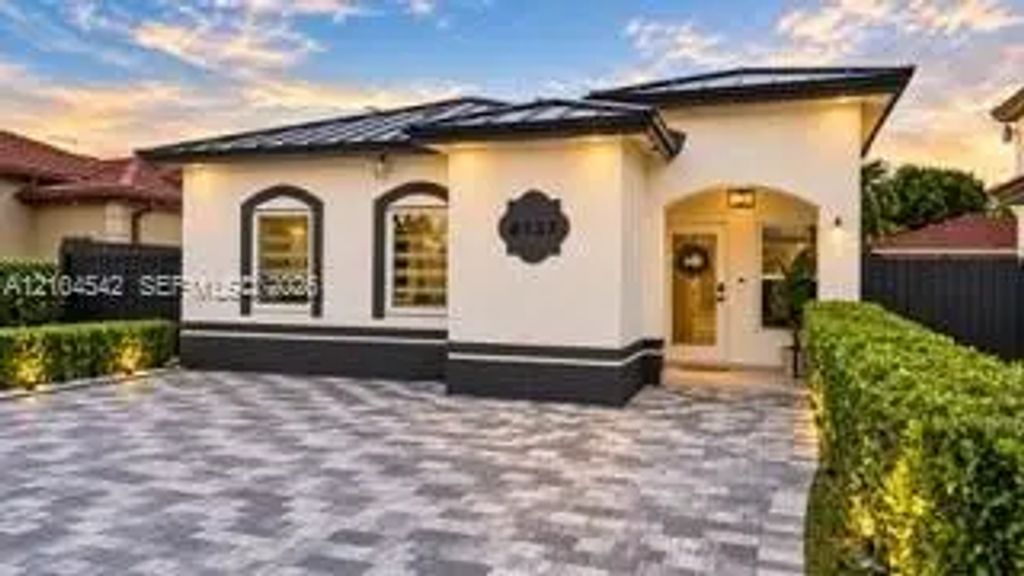 8137 Nw 199th Terrace, Hialeah