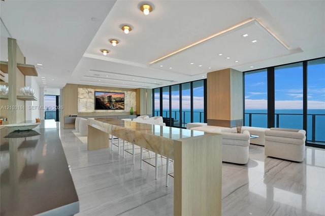 5 of 30 - 19575 Collins Avenue #33, Sunny Isles Beach, FL