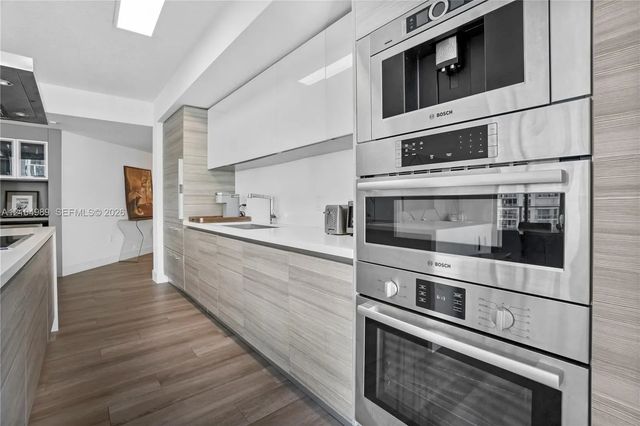 4 of 53 - 300 Sunny Isles Boulevard #4-1802, Sunny Isles Beach, FL
