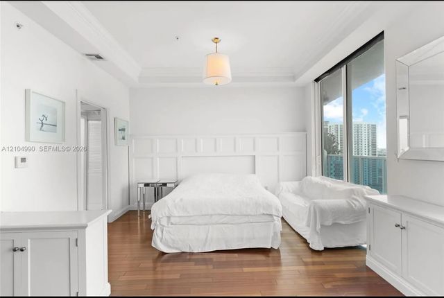 5 of 14 - 700 Ne 25th Street #1801, Miami, FL