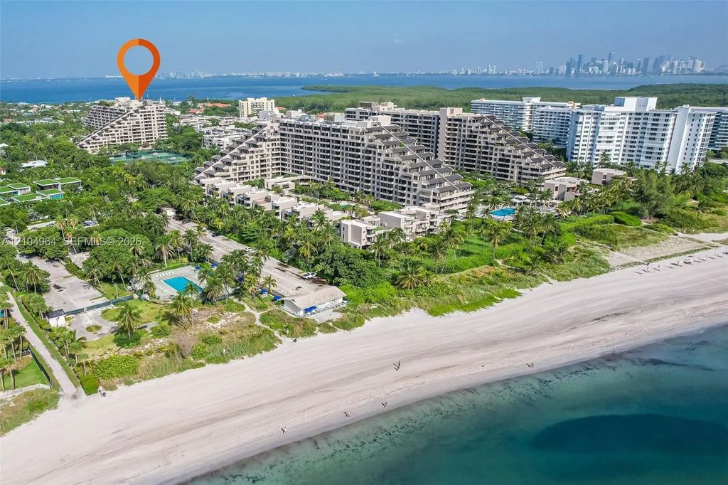 151 Crandon Boulevard #635, Key Biscayne