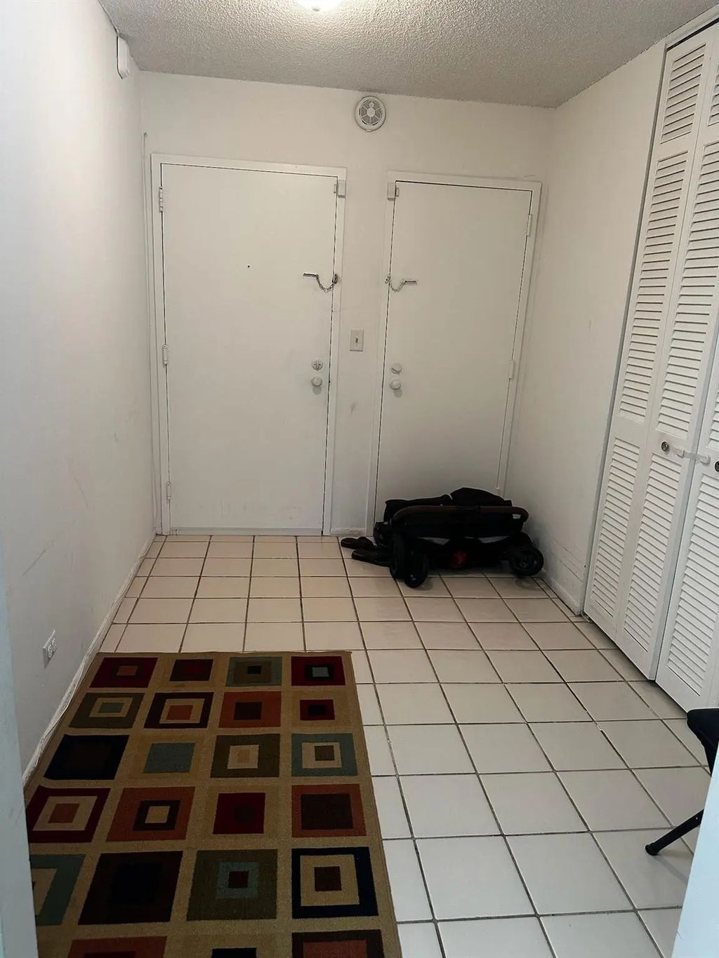 3720 Inverrary Drive #2z, Lauderhill