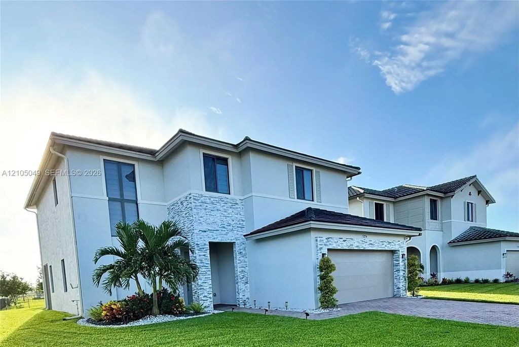 5254 Karlia Drive, Ave Maria