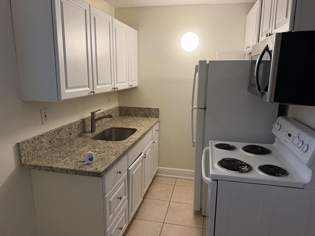 1151 Ne 16th Court #8, Fort Lauderdale