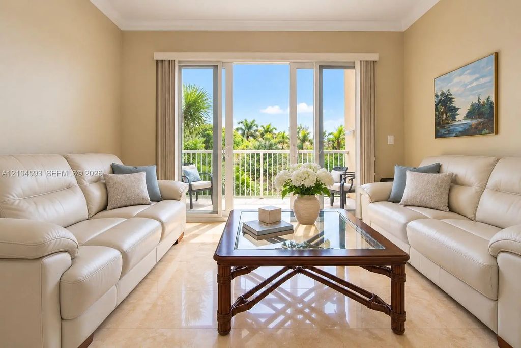 609 E Sheridan Street #405, Dania Beach