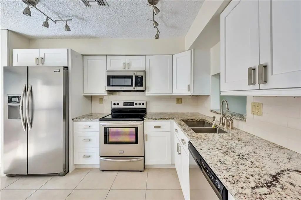 5201 Ne 14th Terrace #1, Fort Lauderdale