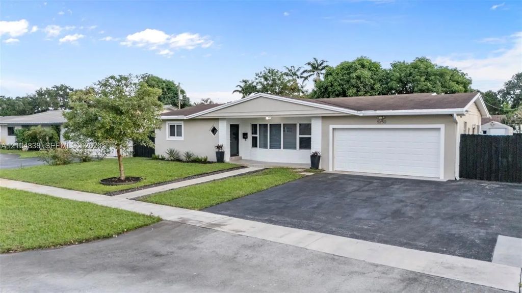 5250 Sw 4th Court, Plantation