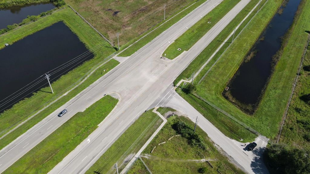 5900 State Road 70 E, Okeechobee