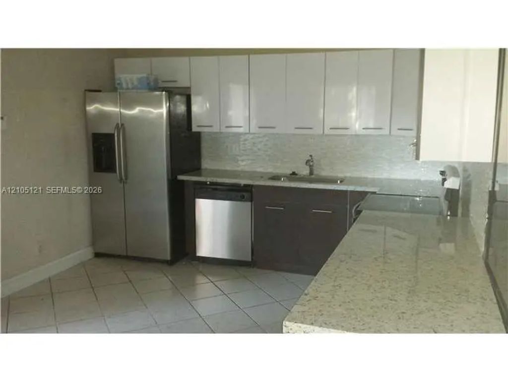 239 San Remo Boulevard, North Lauderdale
