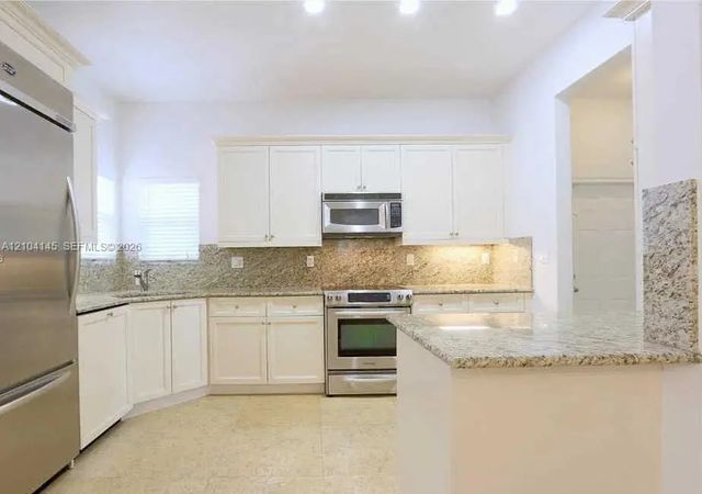 2 of 8 - 578 Loretto Avenue #5, Coral Gables, FL
