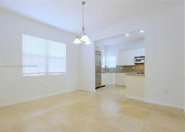 3 of 8 - 578 Loretto Avenue #5, Coral Gables, FL
