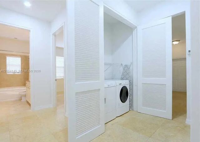 4 of 8 - 578 Loretto Avenue #5, Coral Gables, FL