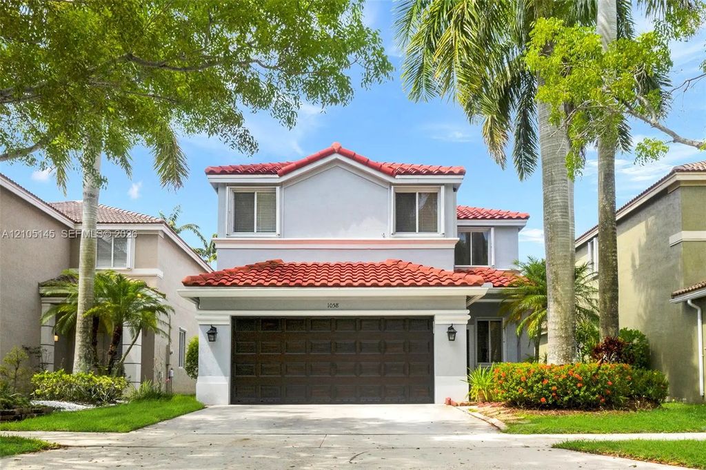 1058 Golden Cane Drive, Weston