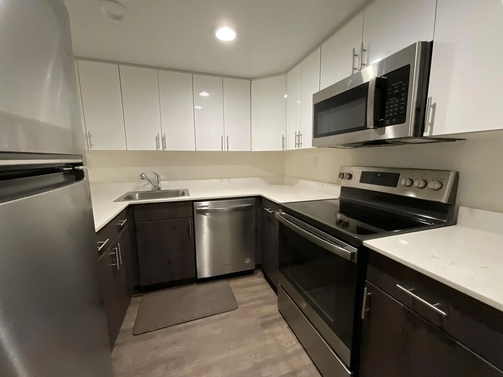 19455 Ne 10 Avenue #1-331, North Miami Beach