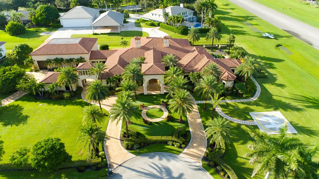 15855 Barnstormer Court, Wellington