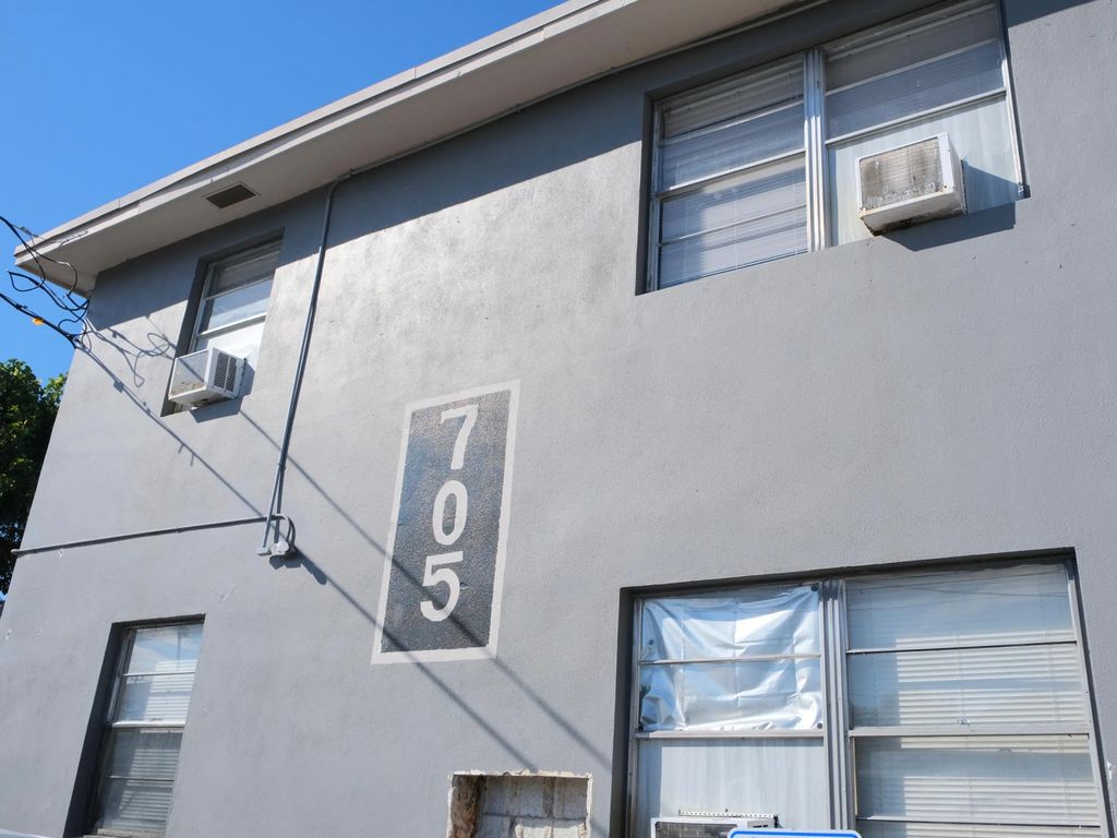 705 13th Street #3, West Palm Beach