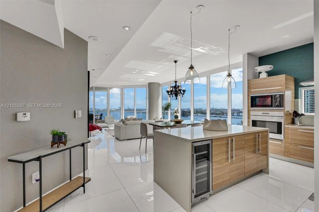 4 of 88 - 2020 N Bayshore Drive #1902, Miami, FL