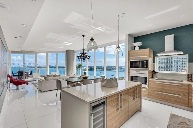 5 of 88 - 2020 N Bayshore Drive #1902, Miami, FL