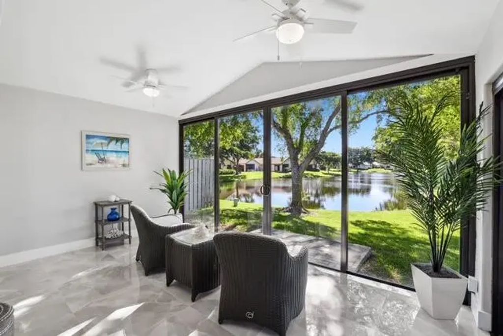 4847 Boxwood Circle, Boynton Beach