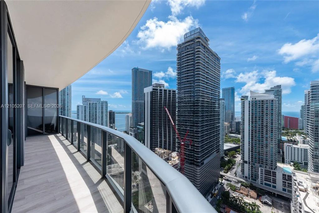 45 Sw 9th Street #3606, Miami