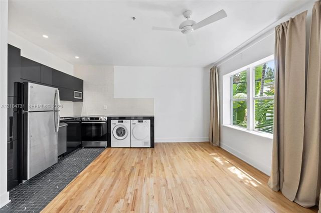 3 of 13 - 1521 Lenox Avenue #206, Miami Beach, FL