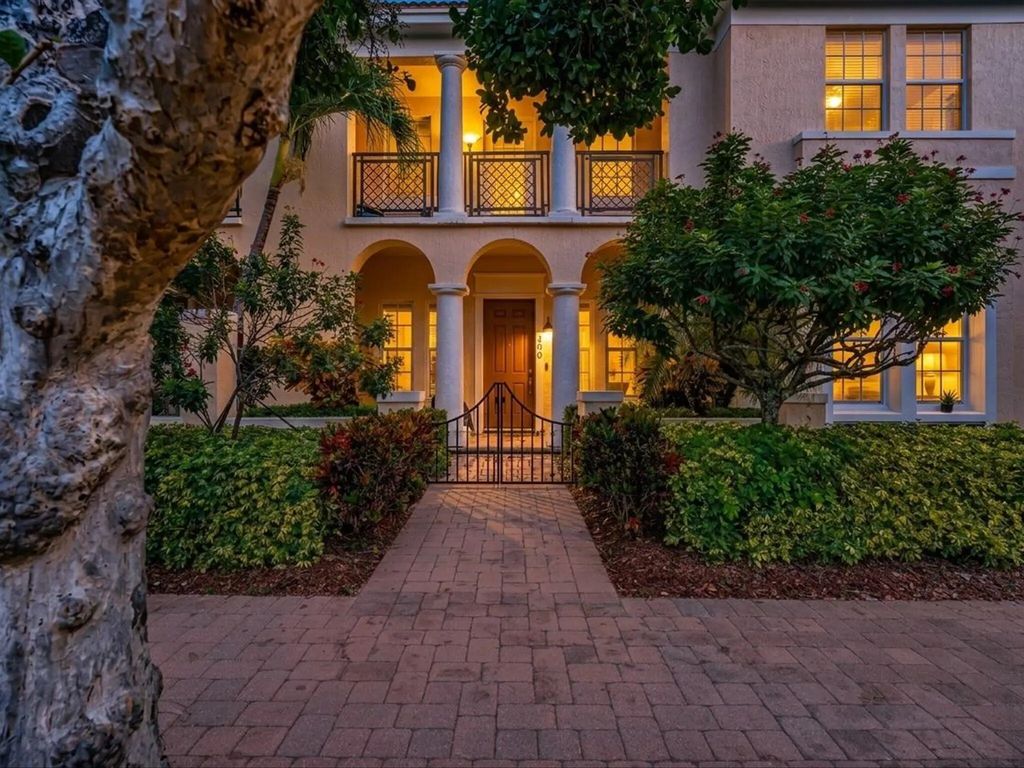 790 Nw 83rd Lane, Boca Raton