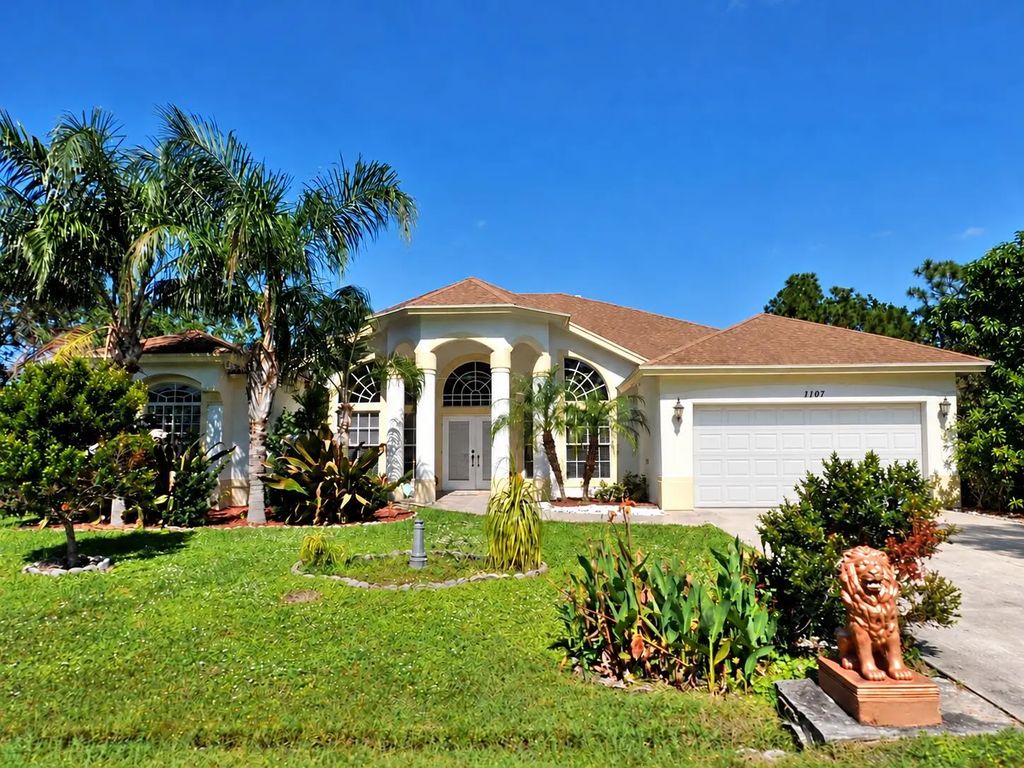1107 Sw Estaugh Avenue, Port St. Lucie