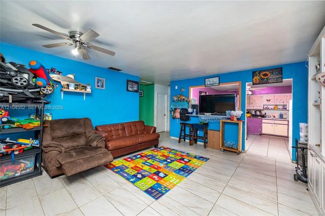 4 of 20 - 174 Ne 14th Street, Homestead, FL