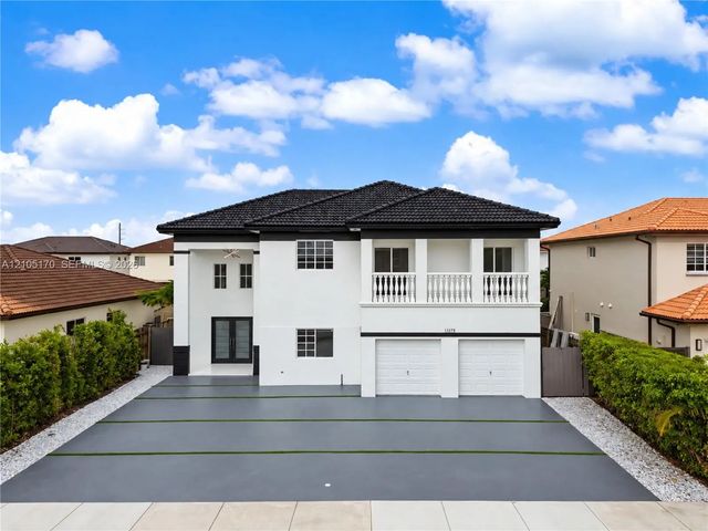 15579 Sw 10th Lane, Miami