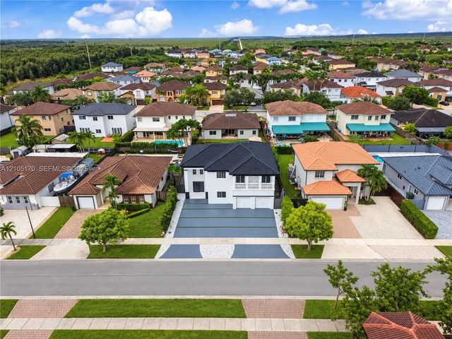2 of 31 - 15579 Sw 10th Lane, Miami, FL