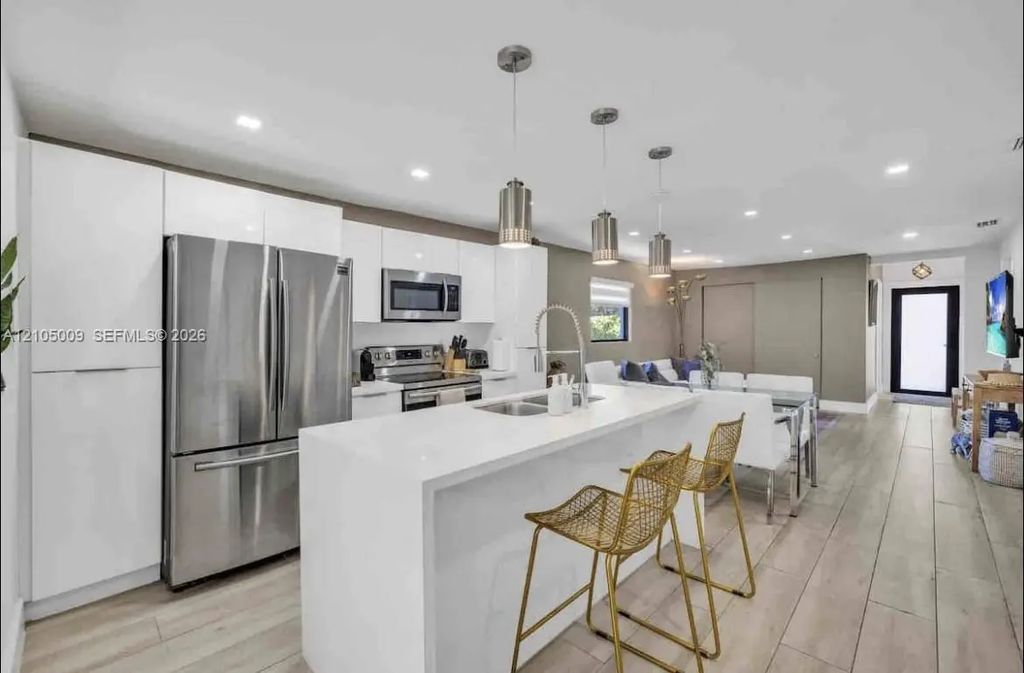 254 Nw 51st Street, Miami